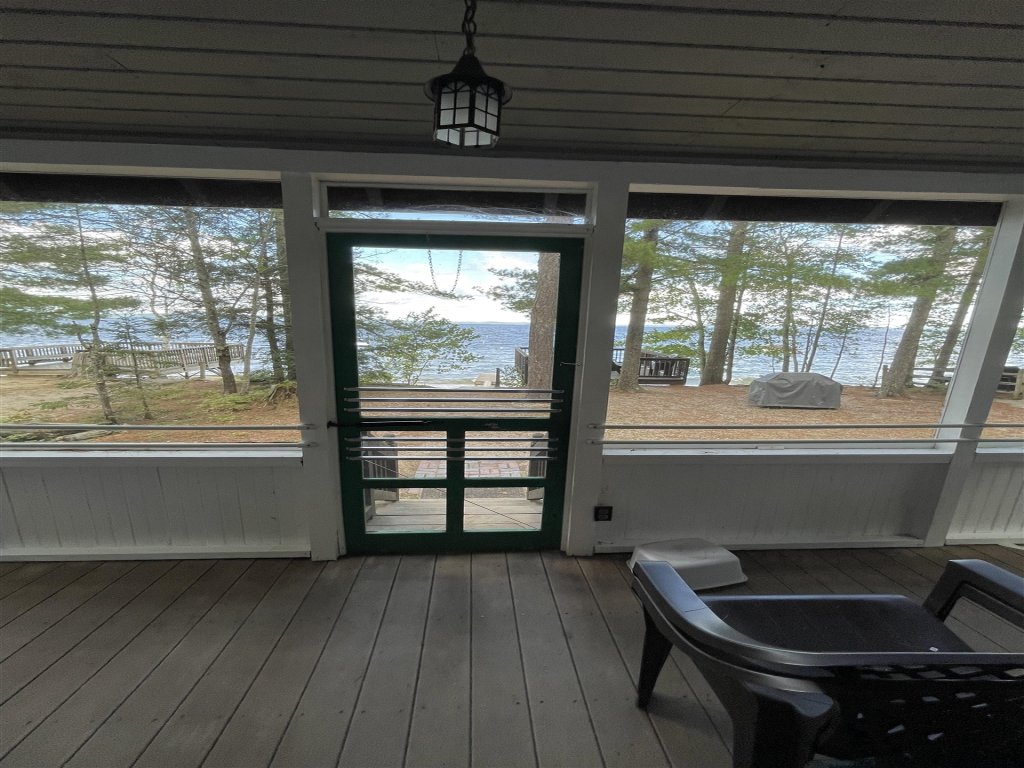 FLETCHER  LIMIT 8 Vacation Rental in Maine - RedAwning