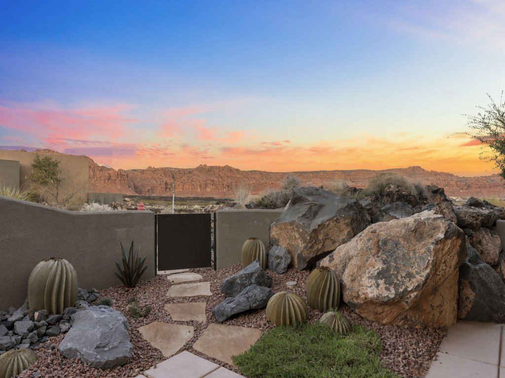 Serene Views #17 Vacation Rental in Ivins - RedAwning