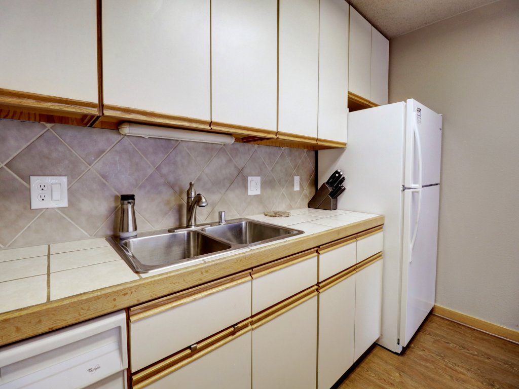 AN202 Anaconda 2Br 2Ba Vacation Rental in Copper Mountain - RedAwning