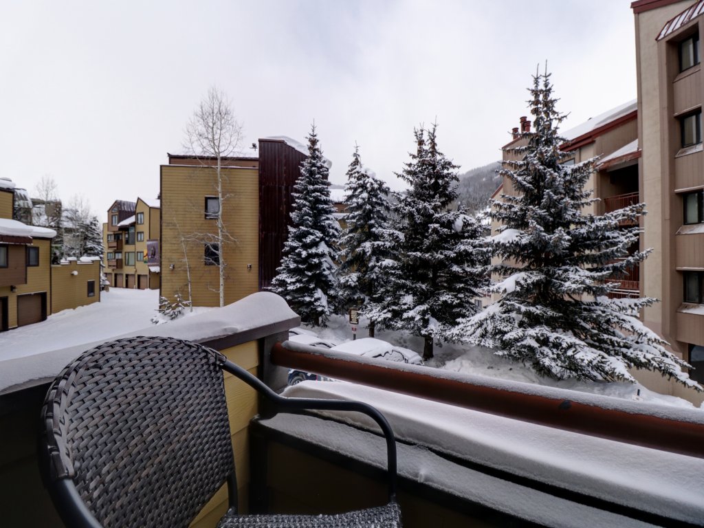 AN202 Anaconda 2Br 2Ba Vacation Rental in Copper Mountain - RedAwning