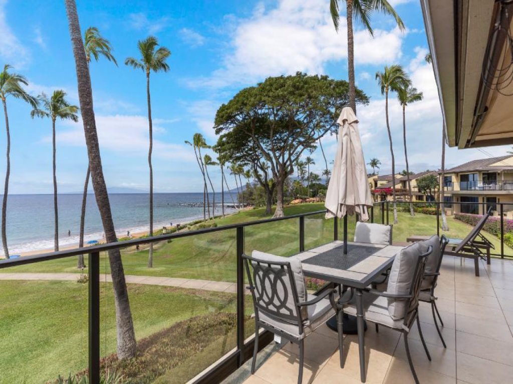 WAILEA ELUA, #1304 Vacation Rental in Hawaii - RedAwning