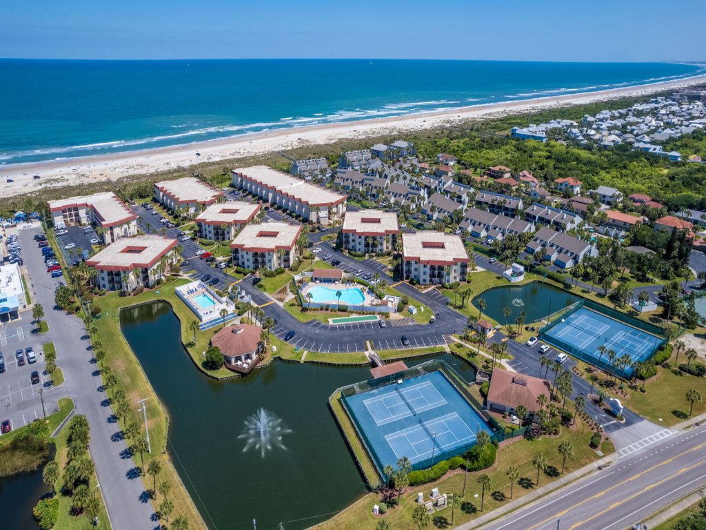 Mystic Sands I Steps to Beach I Free activities Vacation Rental in Florida - RedAwning