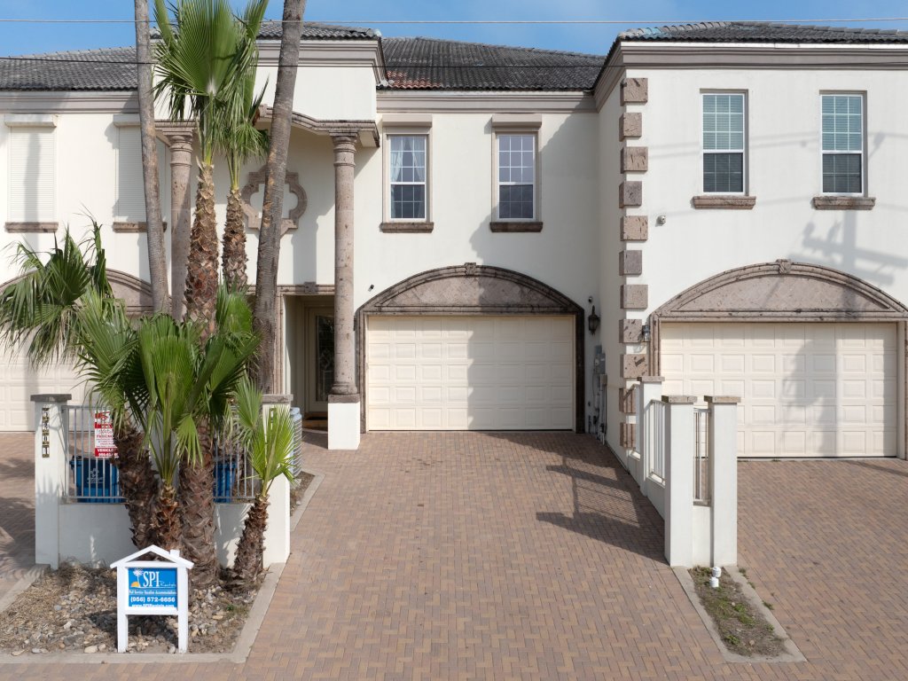 5202 Gulf Blvd Vacation Rental in South Padre Island - RedAwning