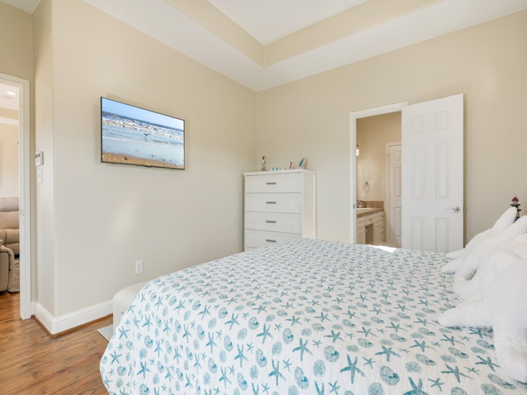 Gulf Winds Vacation Rental in Texas - RedAwning