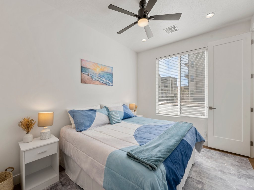 Beech Bungalow Vacation Rental in St. George - RedAwning