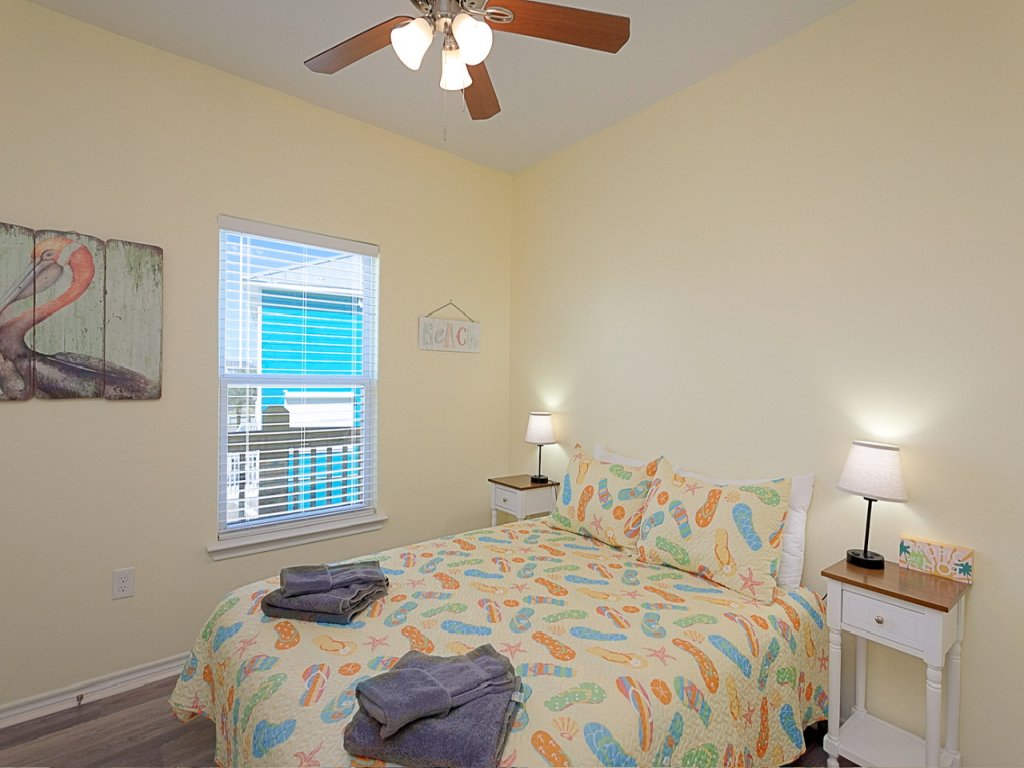 A Sassy Seagull Vacation Rental in Texas - RedAwning