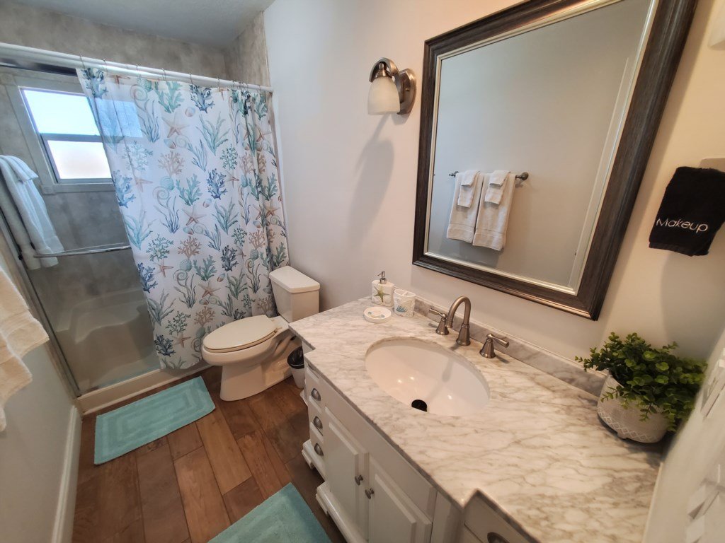 Beach Cottage on C Street Vacation Rental in Florida - RedAwning