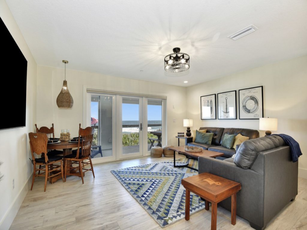 The White House on Flagler Beach - Unit 23 Vacation Rental in Flagler Beach - RedAwning