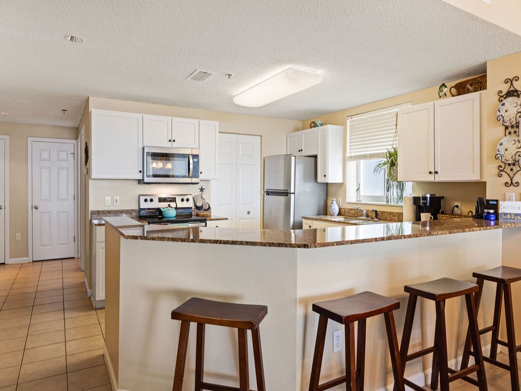 Beach Club Bristol 101 Vacation Rental in Gulf Shores - RedAwning