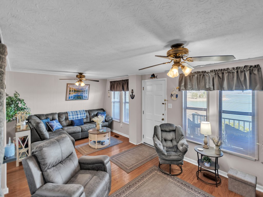 Beautiful Lakeview Chateau with Stunning Views Vacation Rental in Tennessee - RedAwning