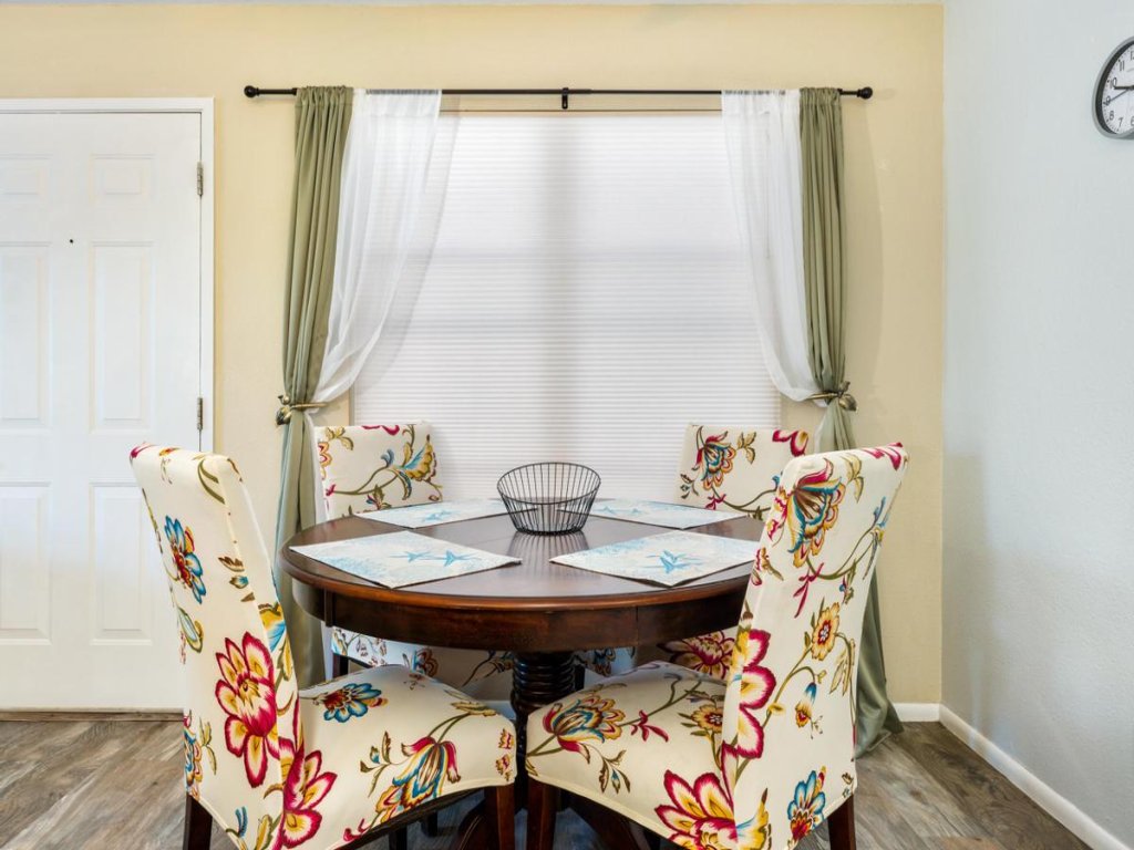 Big Island Fairway Terrace A-202 Vacation Rental in Hawaii - RedAwning