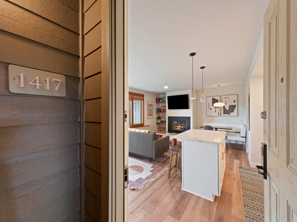 Seventh Mountain 1417/1418 Vacation Rental in Bend - RedAwning