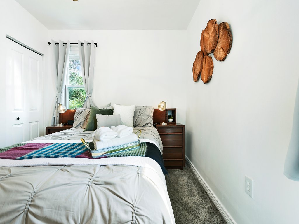Yinz Retreat, Above the city! Vacation Rental in Pittsburgh - RedAwning