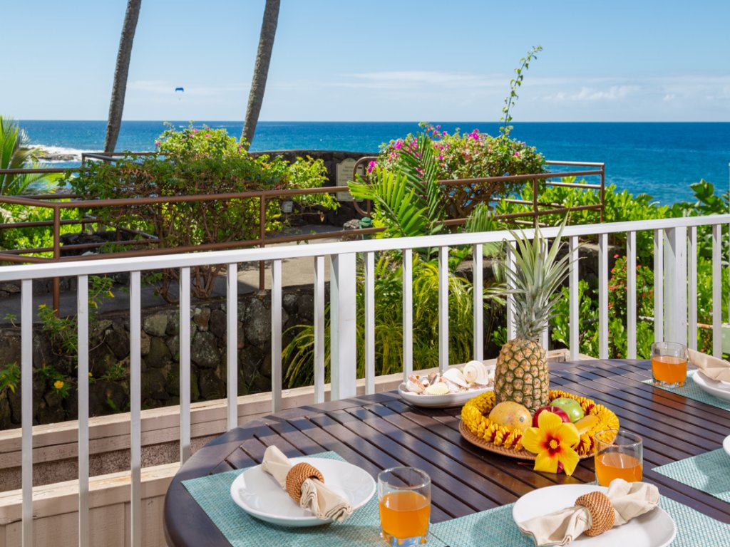 Alii Villas#135 Vacation Rental in Kailua Kona - RedAwning