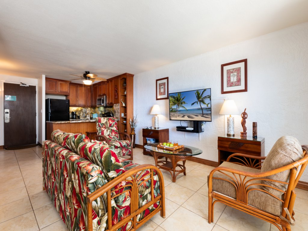 Alii Villas#135 Vacation Rental in Kailua Kona - RedAwning