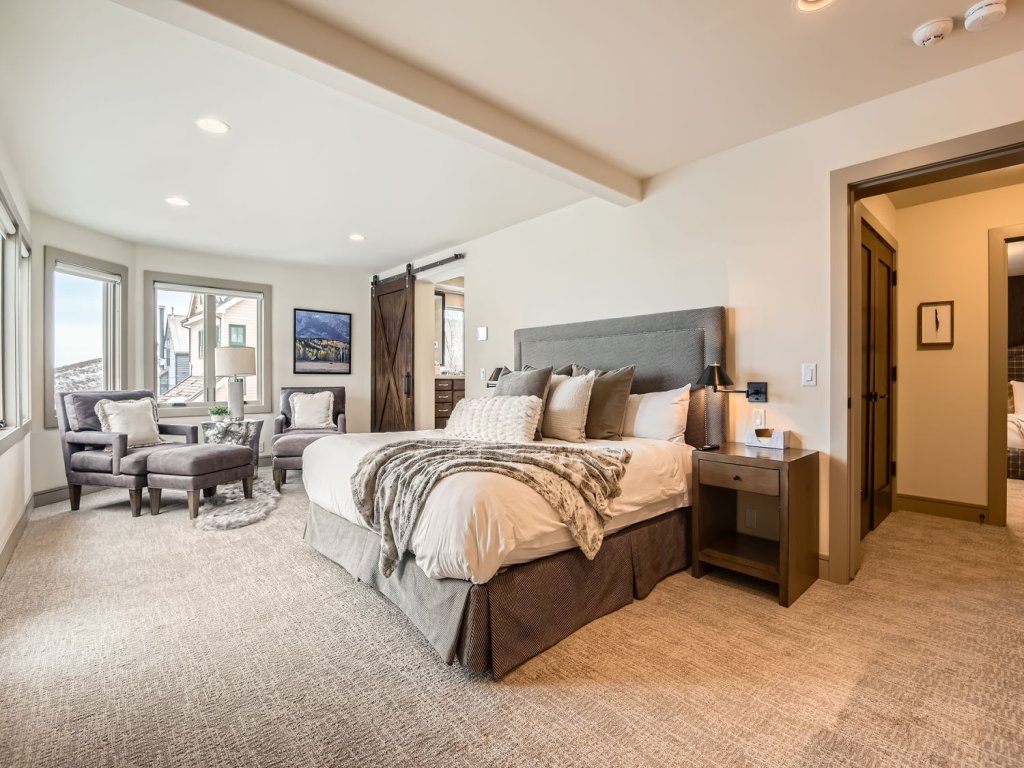 Mountain Majesty 311 Luxury Retreat in the Heart of Old Town Vacation Rental in Park City - RedAwning