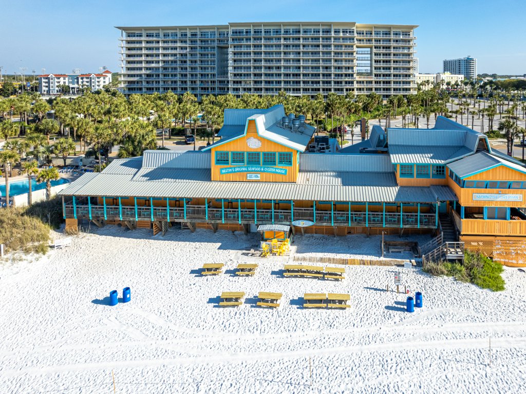 Sterling Shores 902 Vacation Rental in Destin - RedAwning