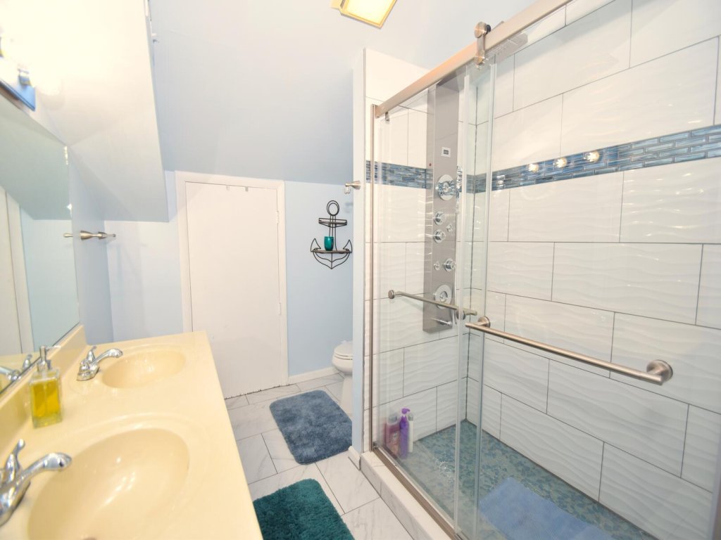 Crab Cove On The Bay 407 Vacation Rental in Ocean City - RedAwning