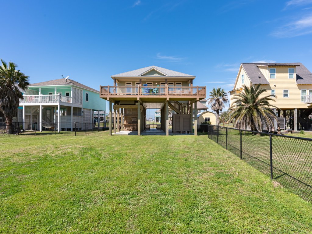 Nauti By Nature Vacation Rental in Texas - RedAwning