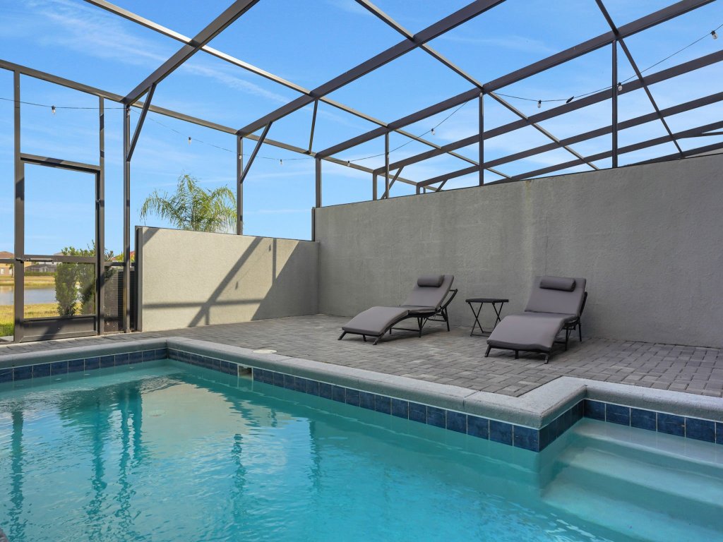 7589OSL-Solterra Resort Vacation Rental in Davenport - RedAwning