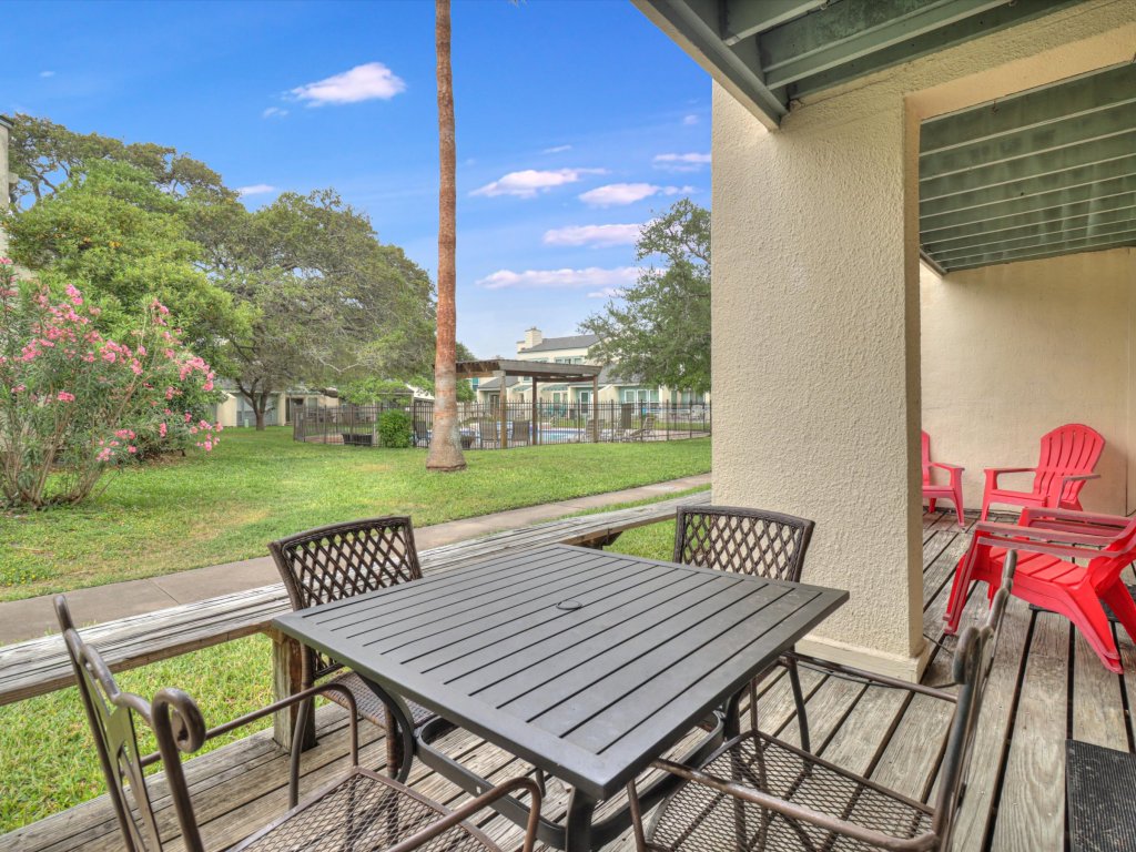Blue Wave Landing  RRYC59 Vacation Rental in Rockport - RedAwning