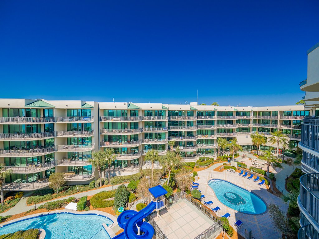 Phoenix on the Bay 1527 Vacation Rental in Orange Beach - RedAwning