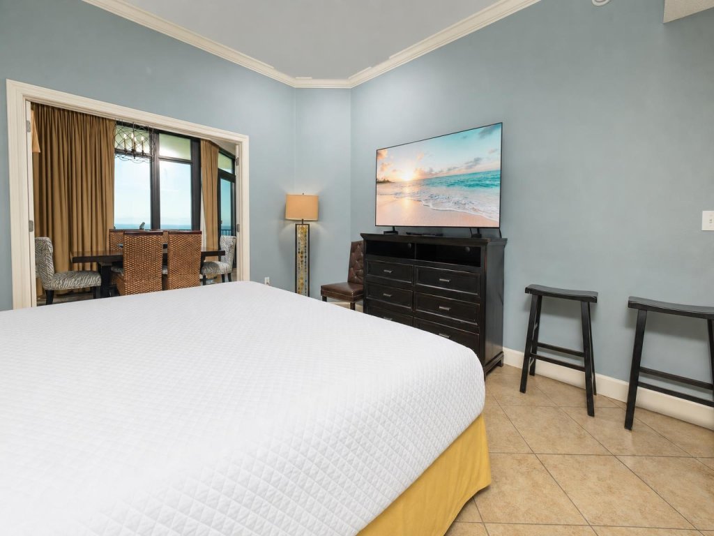 Phoenix West 2105 Vacation Rental in Orange Beach - RedAwning