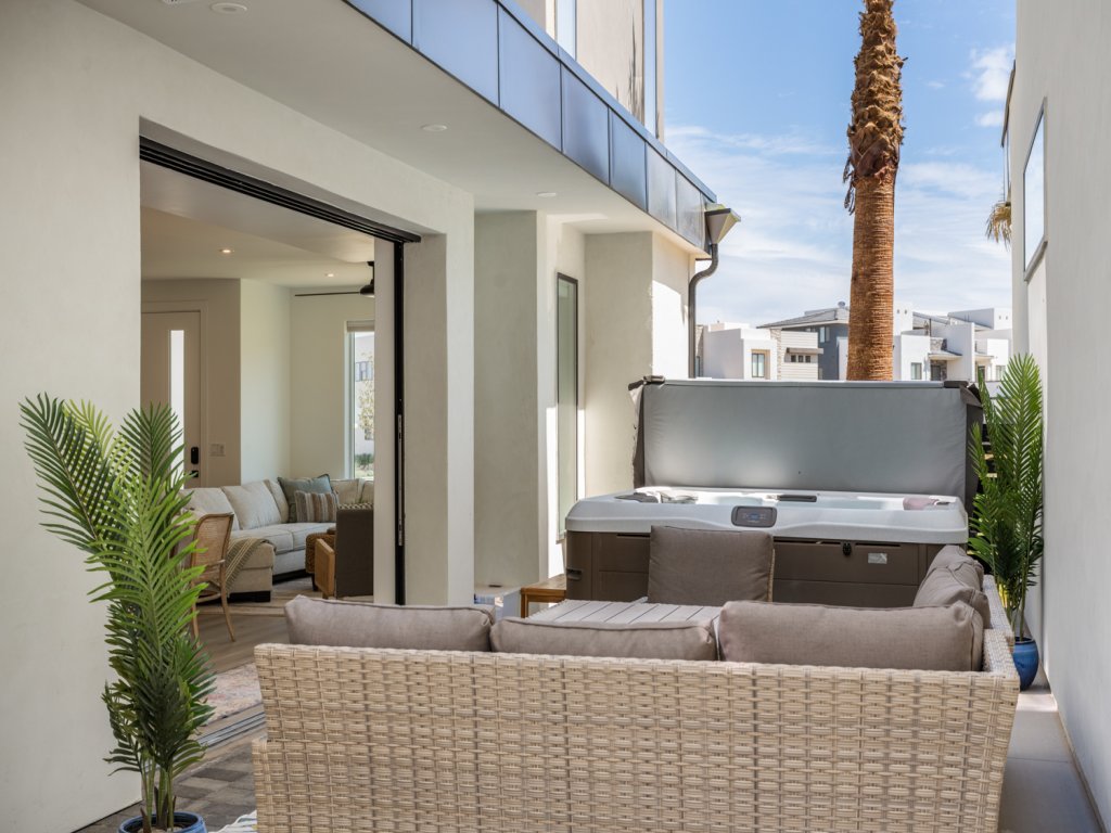 Sunstone Retreat Vacation Rental in St. George - RedAwning