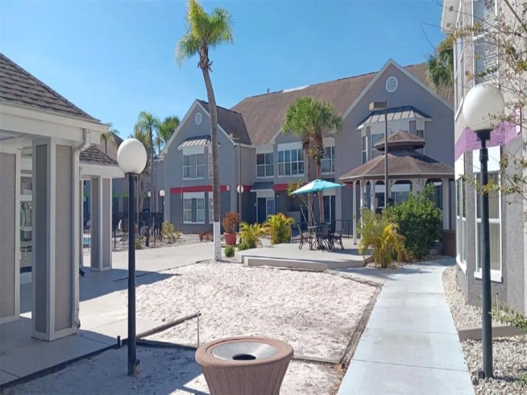 Two bed condo in Parkway Palms Resort  Vacation Rental in Kissimmee - RedAwning