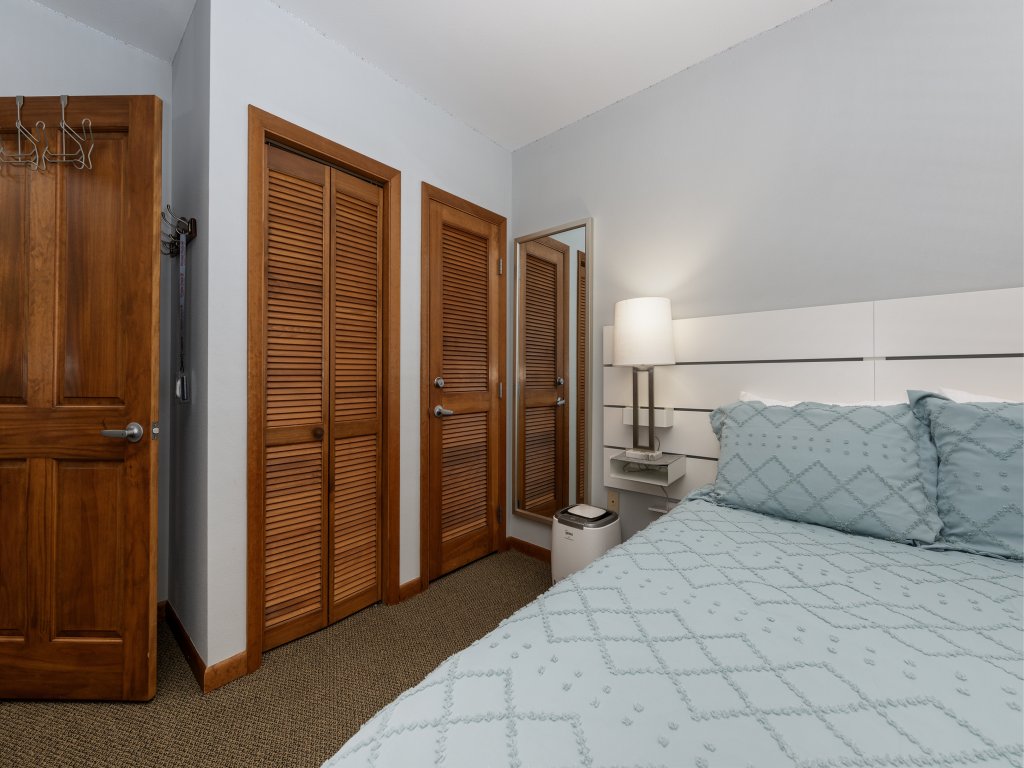 Premium Unit 1305 - One Bedroom - Zephyr Mountain Lodge Vacation Rental in Winter Park - RedAwning
