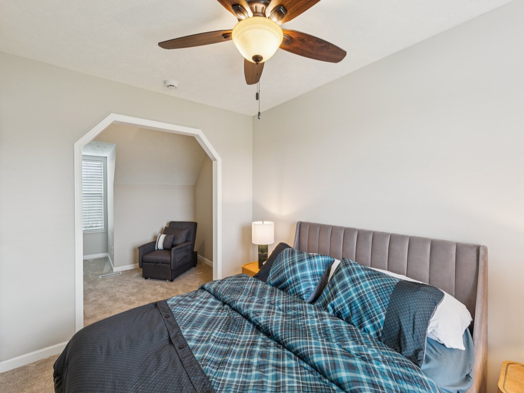 Oglesby Vacation Home Vacation Rental in Illinois - RedAwning