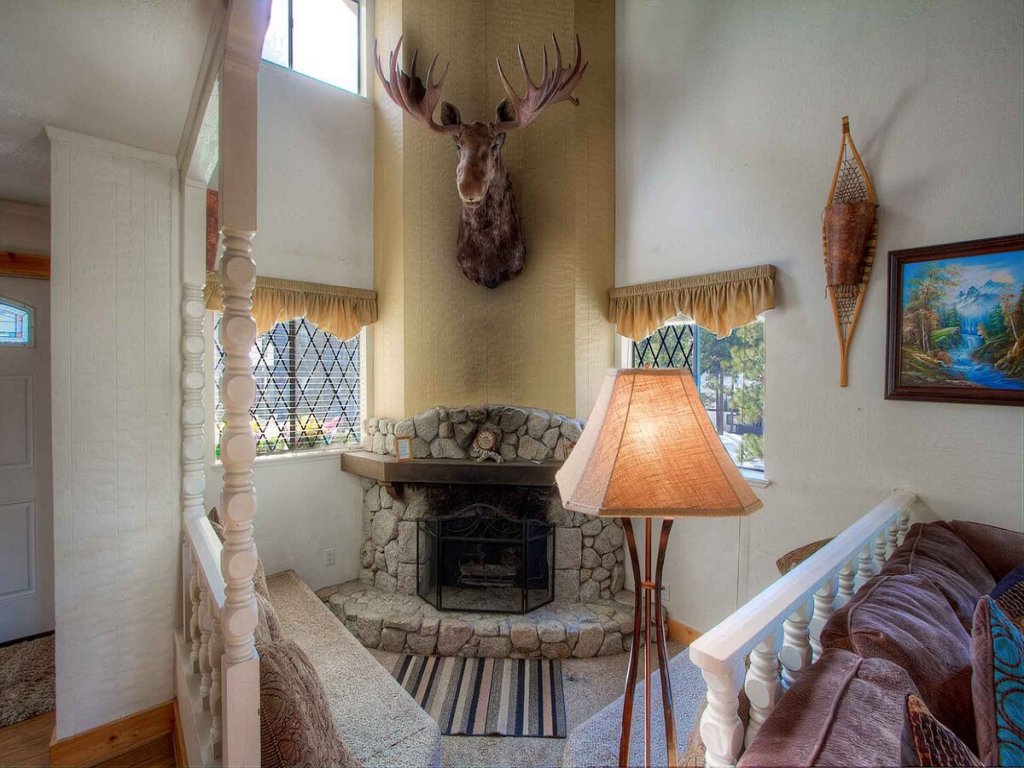 HCH1217 - Pinehill Ponderosa Vacation Rental in California - RedAwning