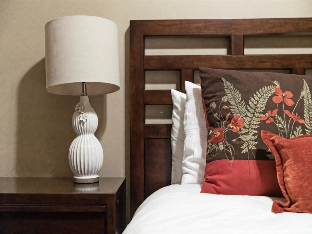 CYH1012 - Hidden Cedar Vacation Rental in California - RedAwning