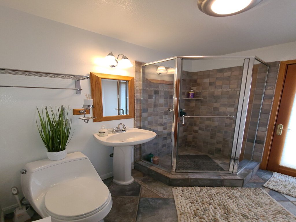 IVH0869 - Cinnabar Creek Vacation Rental in Incline Village - RedAwning
