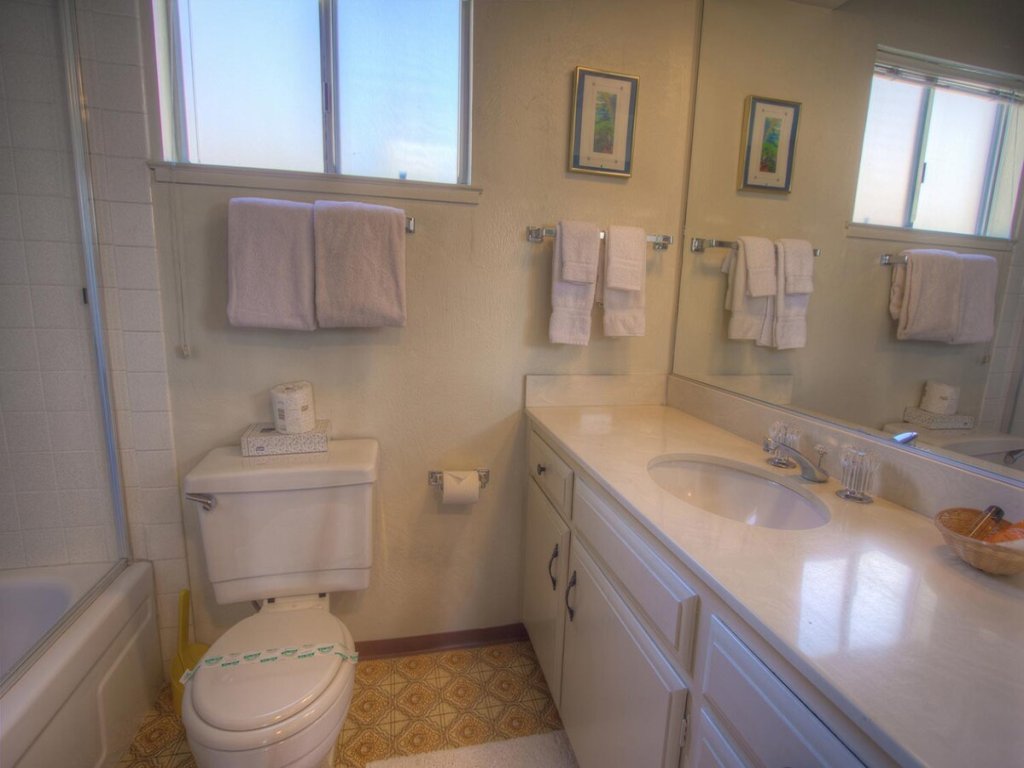 TKC0604 - Betty Ann's Place with Boat Dock Vacation Rental in California - RedAwning