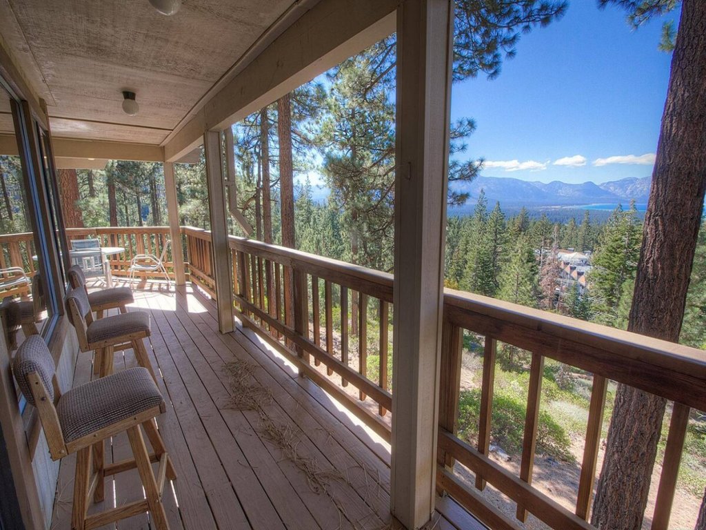 HCH1221 - Tahoe Bonoff Venture Vacation Rental in California - RedAwning
