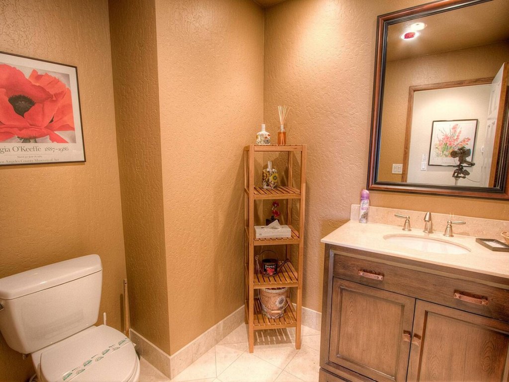 HCH1221 - Tahoe Bonoff Venture Vacation Rental in California - RedAwning