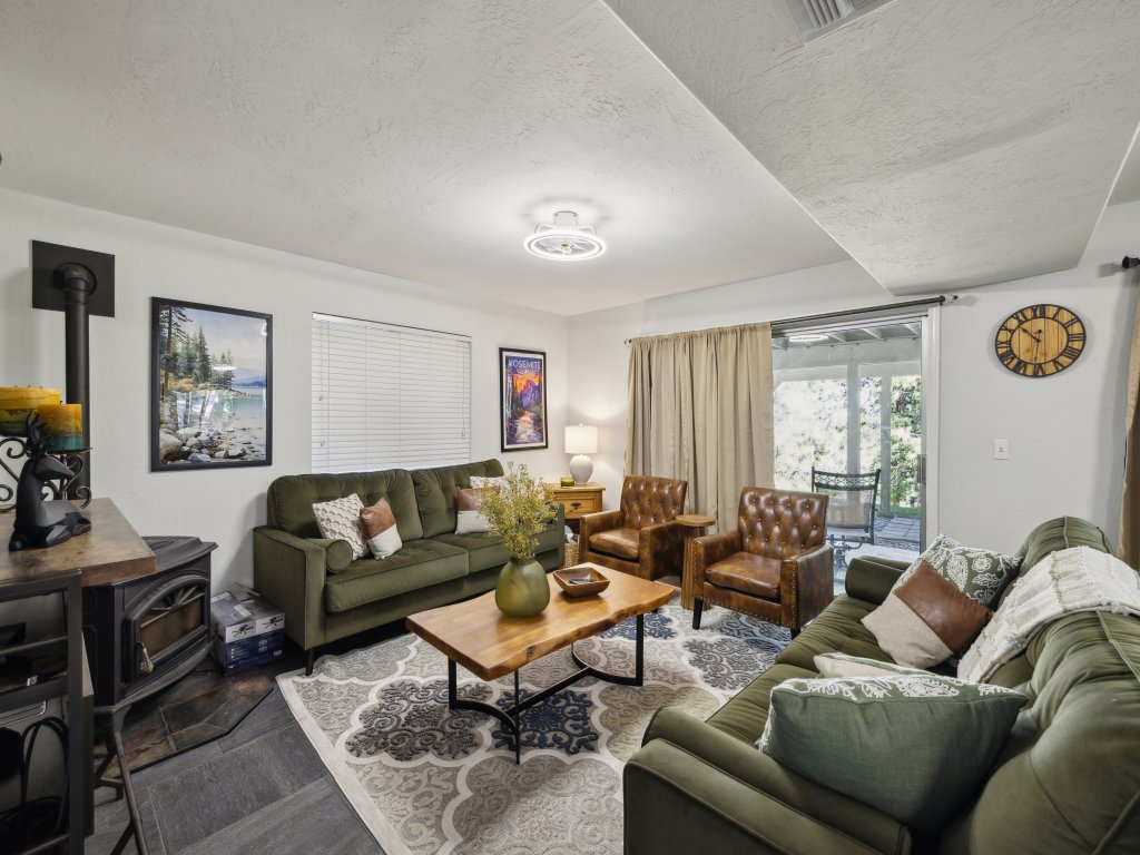 Whispering Pines Retreat Vacation Rental in California - RedAwning