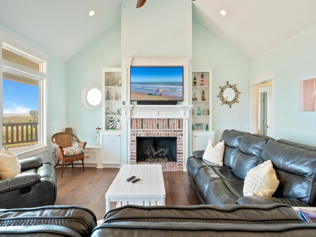 Sunset Bliss Vacation Rental in Texas - RedAwning