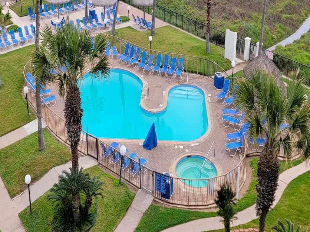 "Beachfront Hotspot" New Furnishings "Pool" 1s Vacation Rental in South Padre Island - RedAwning