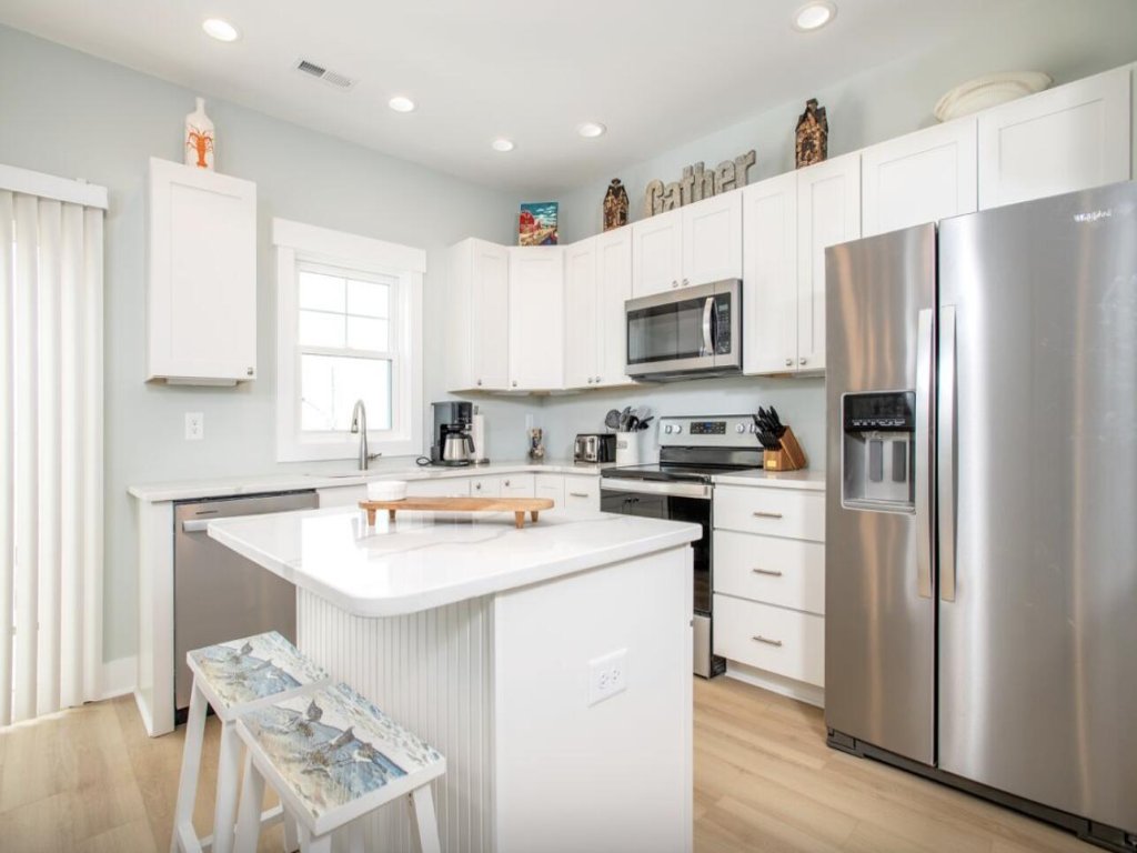 Marley's Retreat Vacation Rental in North Carolina - RedAwning