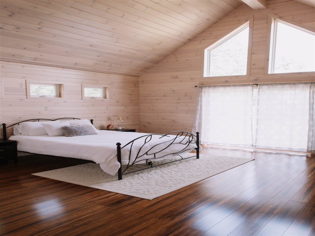 COUPLES COTTAGE  LIMIT 4 Vacation Rental in Maine - RedAwning