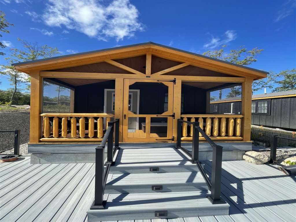 CARDINAL LIMIT 3 Vacation Rental in Maine - RedAwning