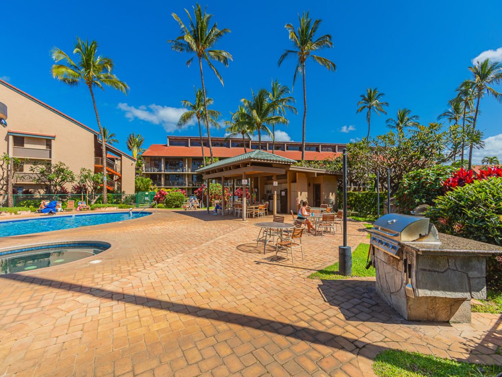 Luana Kai C203 Vacation Rental in Kihei - RedAwning