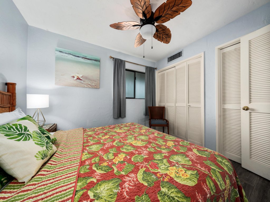 Big Island Royal Kahili A404 Vacation Rental in Kailua-Kona - RedAwning