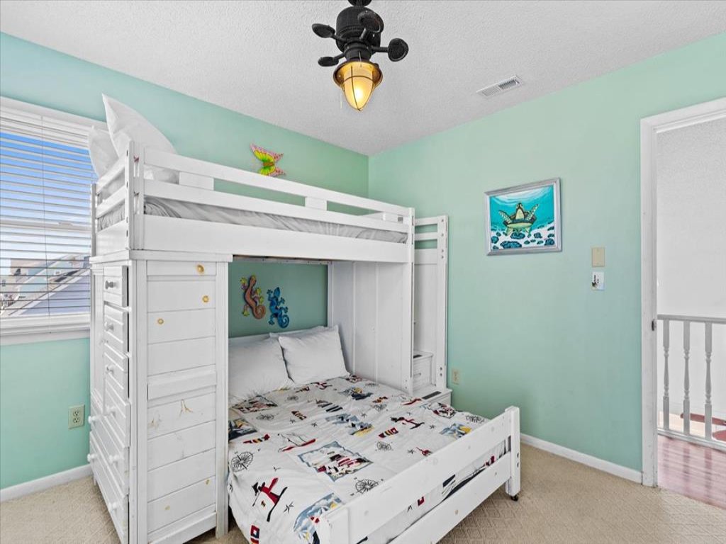 Seahorse Island / 446 OBW Vacation Rental in Holden Beach - RedAwning