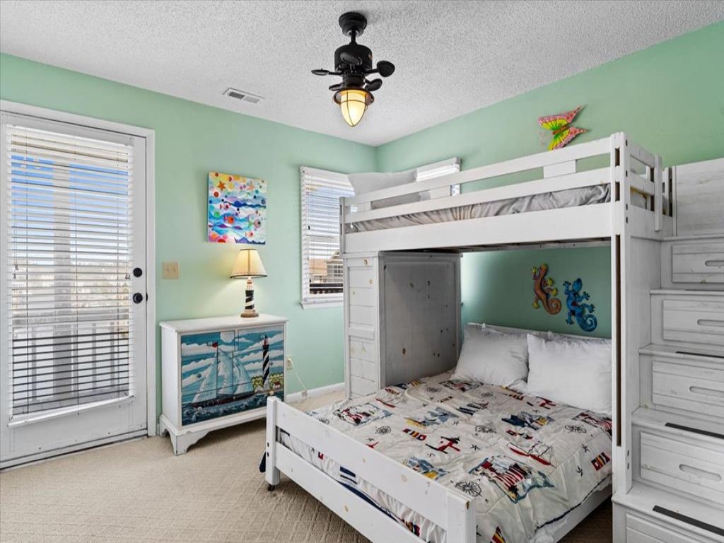 Seahorse Island / 446 OBW Vacation Rental in Holden Beach - RedAwning