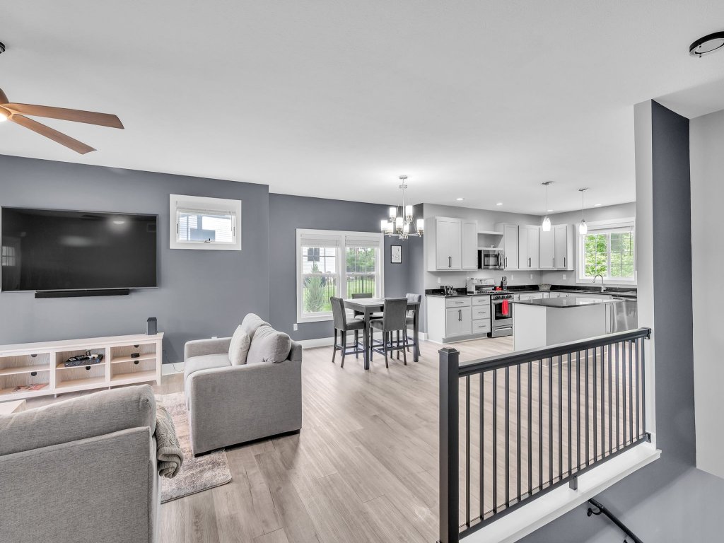Pet-Friendly Getaway with Golf & Private Patio Vacation Rental in US - RedAwning