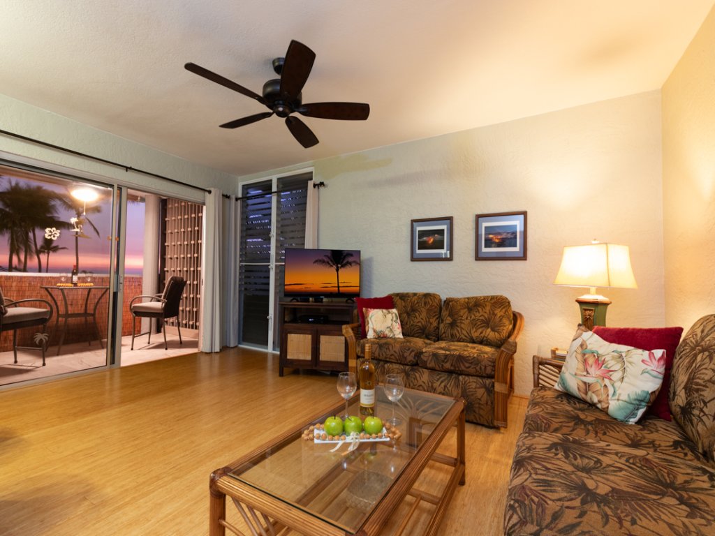 Alii Villas#320 Vacation Rental in Kailua Kona - RedAwning
