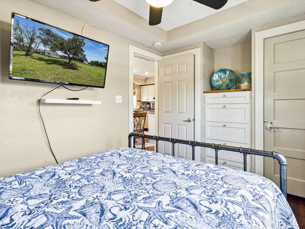 Wahini Wave  AP761 Vacation Rental in Texas - RedAwning